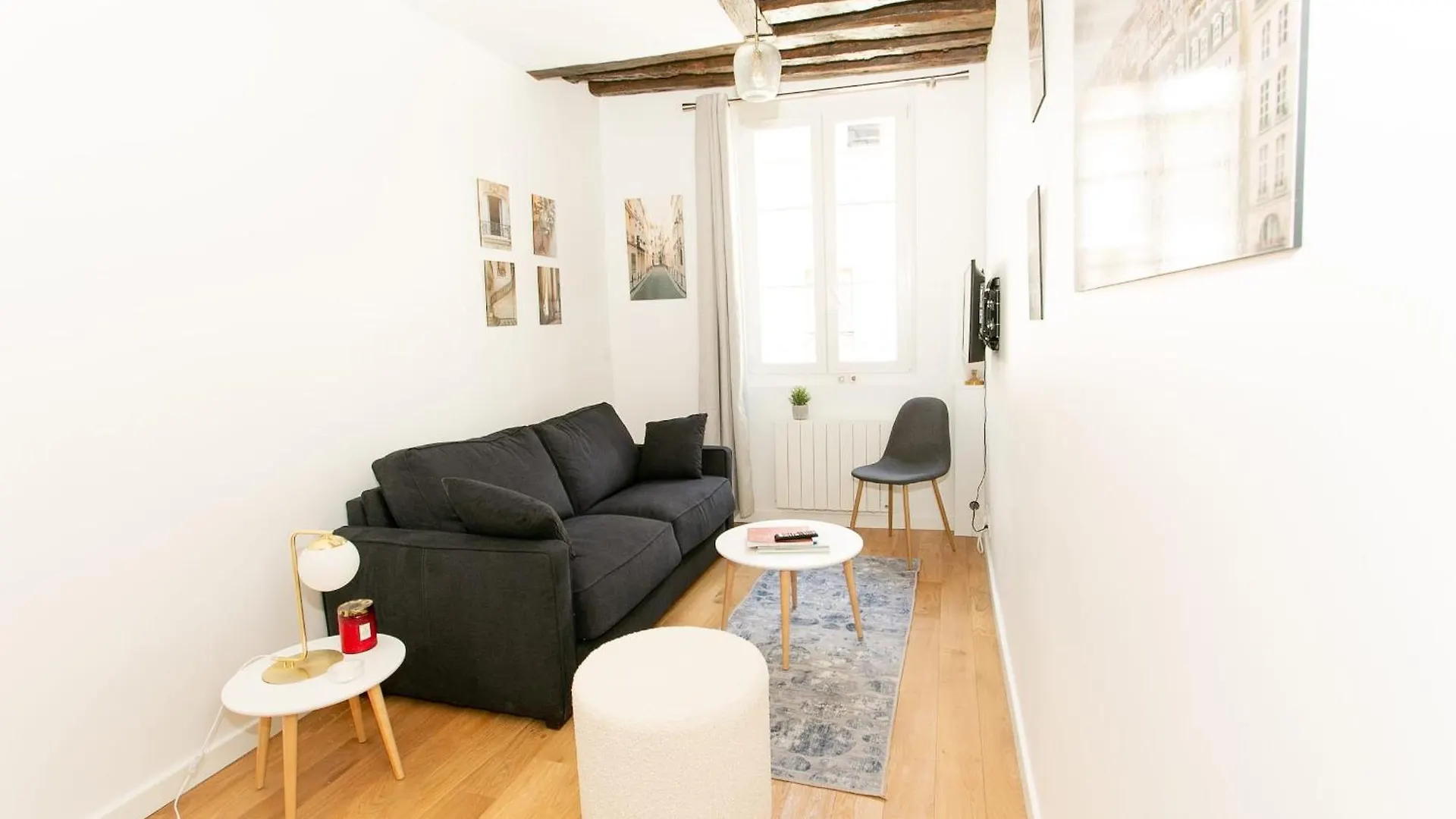 Pont De La 1Br Cozy Appartement Parijs