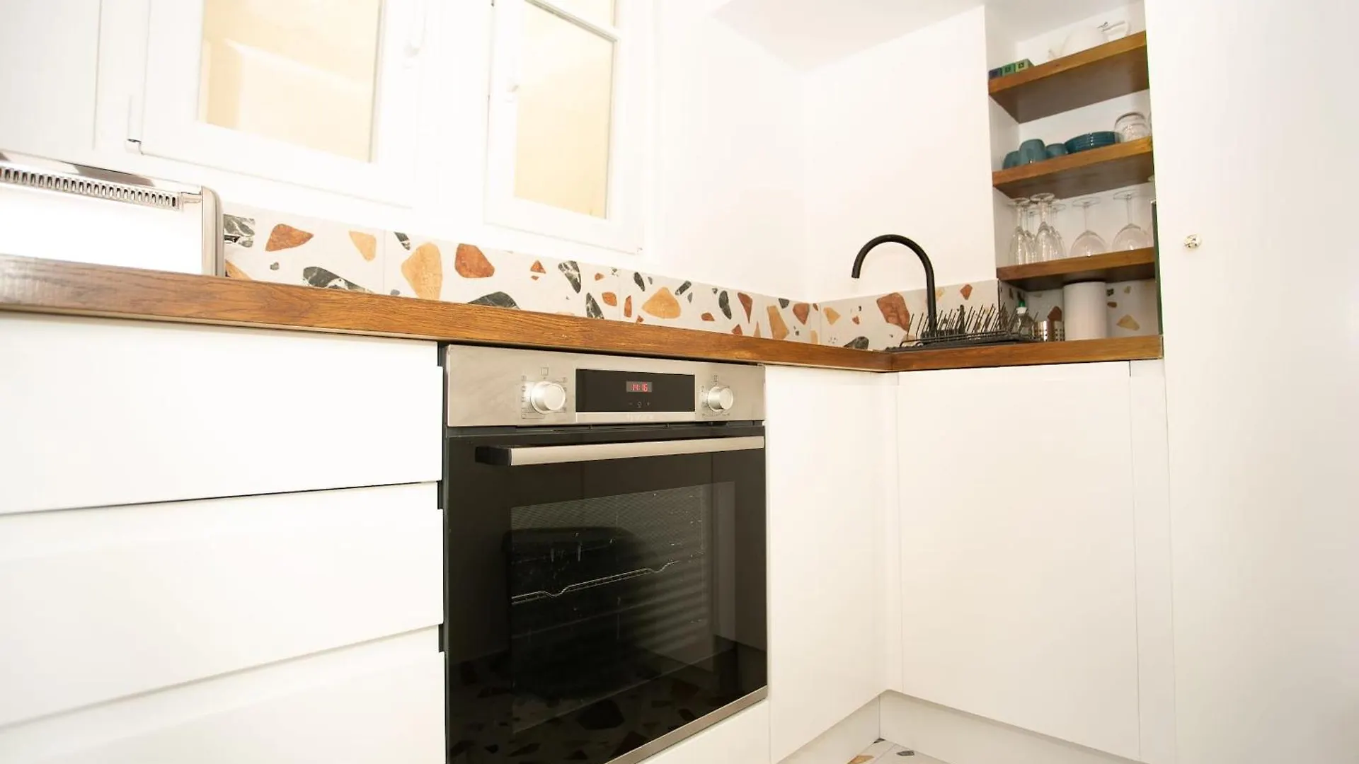 Pont De La 1Br Cozy Apartment Paris