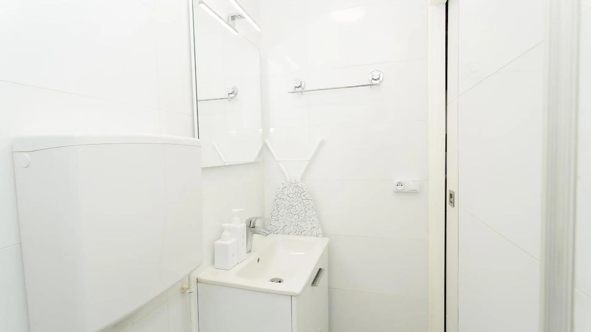 Appartamento Pont De La 1Br Cozy Parigi